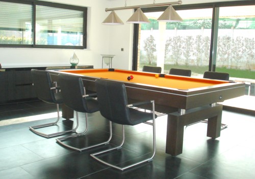 Photo et descriptif: Billard table design arcade 2m60 tapis orange lisere aluminium Valenciennes
